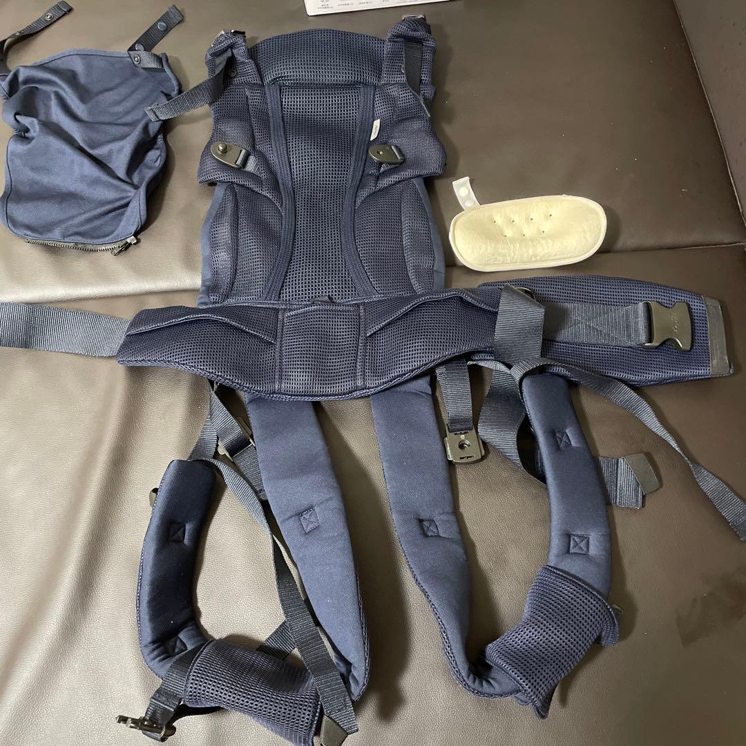 Aprica ラクリス抱っこ紐　ネイビー