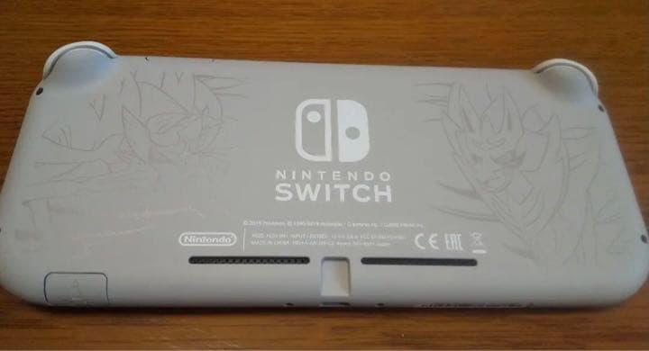 任天堂switchライト