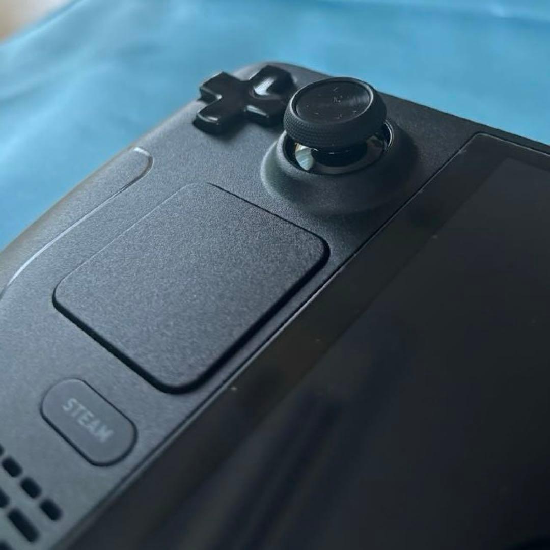 Steam Deck OLED 512GBモデル + 1TB マイクロSD付き