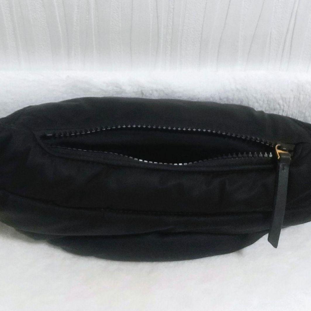 ✨美品★トリーバーチ★ ボディバッグ エラ 軽量 キルティング ブラック ロゴ