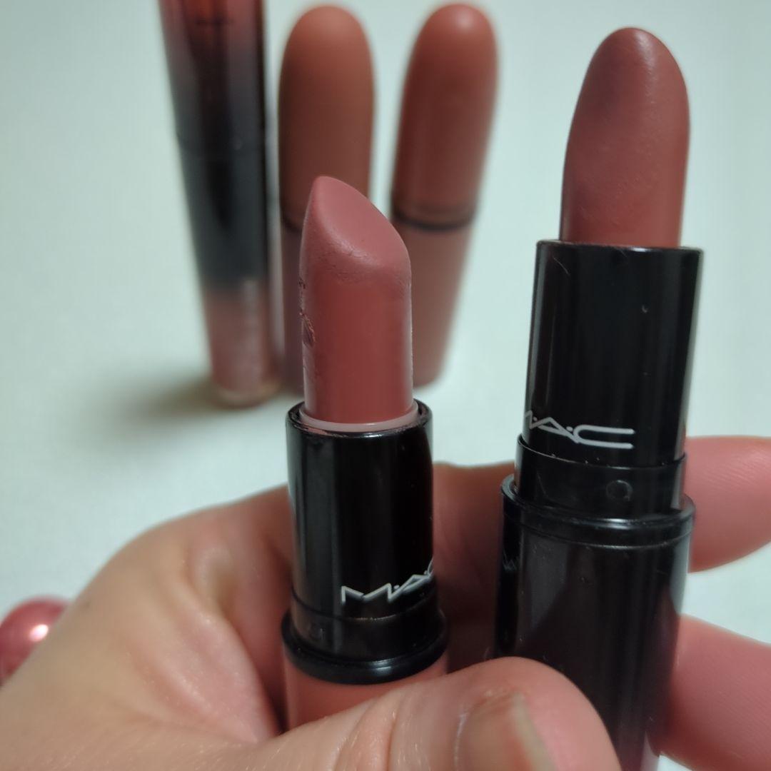 期間限定お値下げMAC TEDDY KISS リップスティック・リキッドリップ