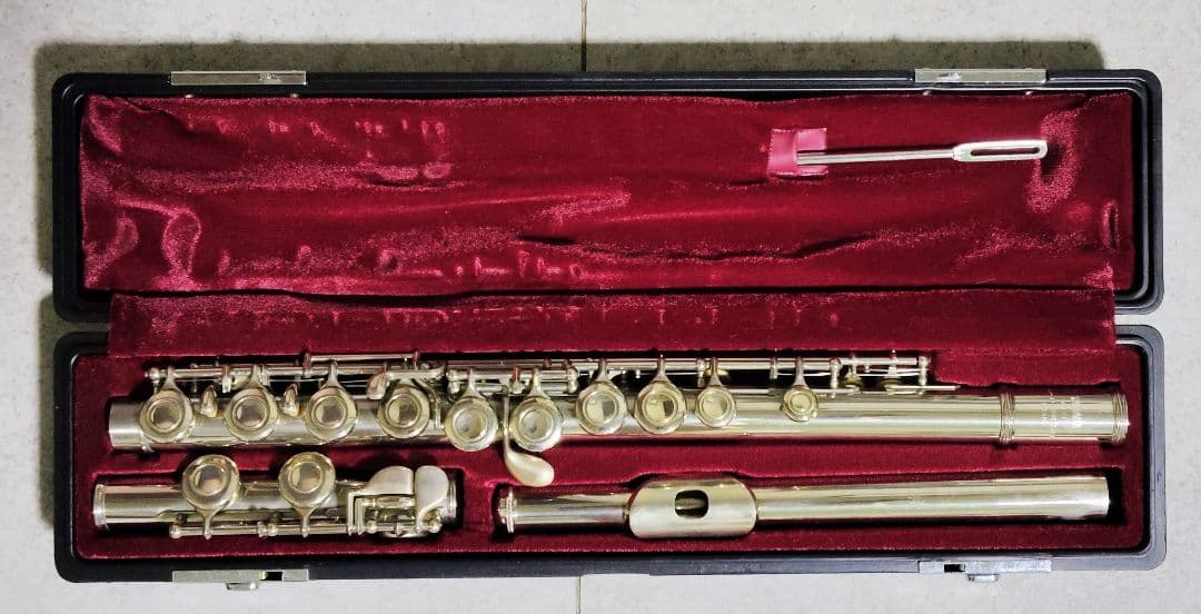 ヤマハフルートYFL-211