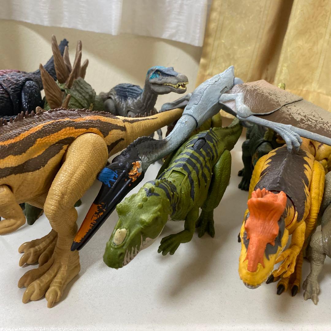 マテル　ジュラシックパーク　ワールド　恐竜　フィギュア　人形　まとめ売り　40体