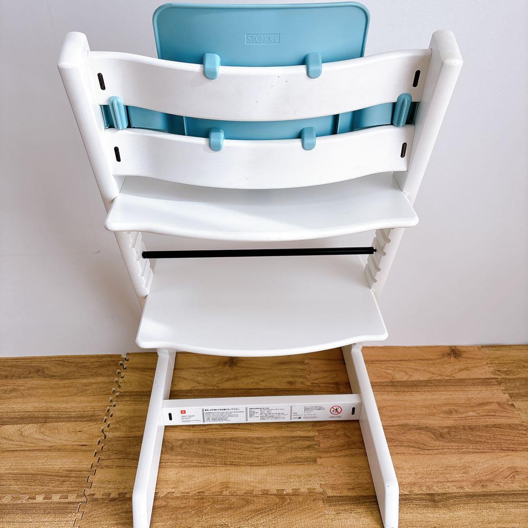 美品 ストッケ　ベビーセット トリップトラップ　ホワイト シリアルナンバー7