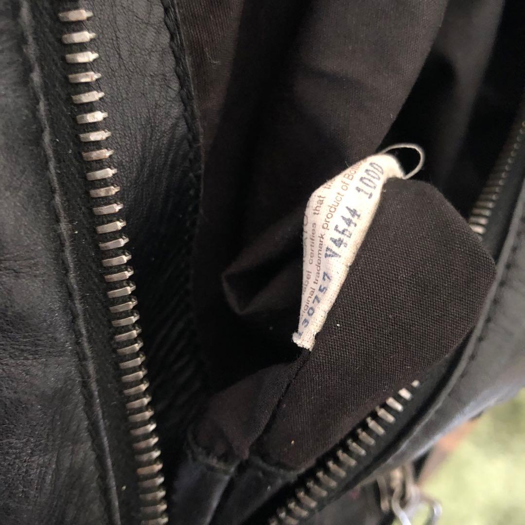 BOTTEGA VENETA イントレチャート ショルダーバッグ ブラック