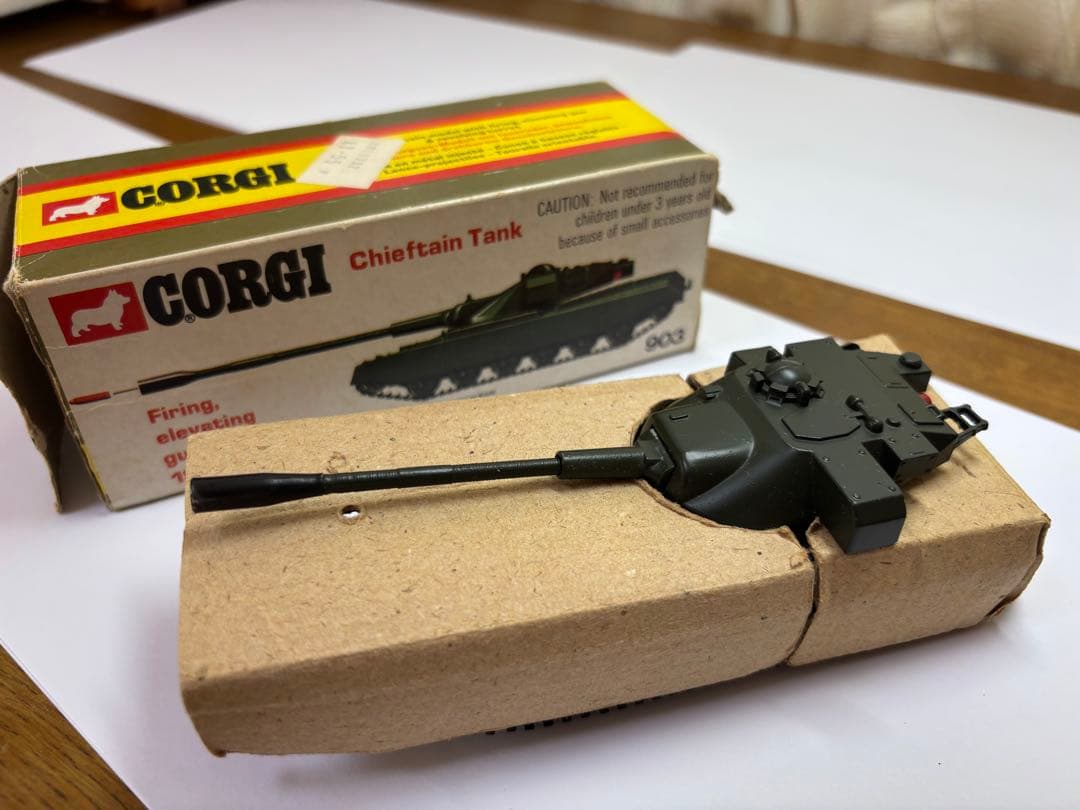 CORGI 戦車