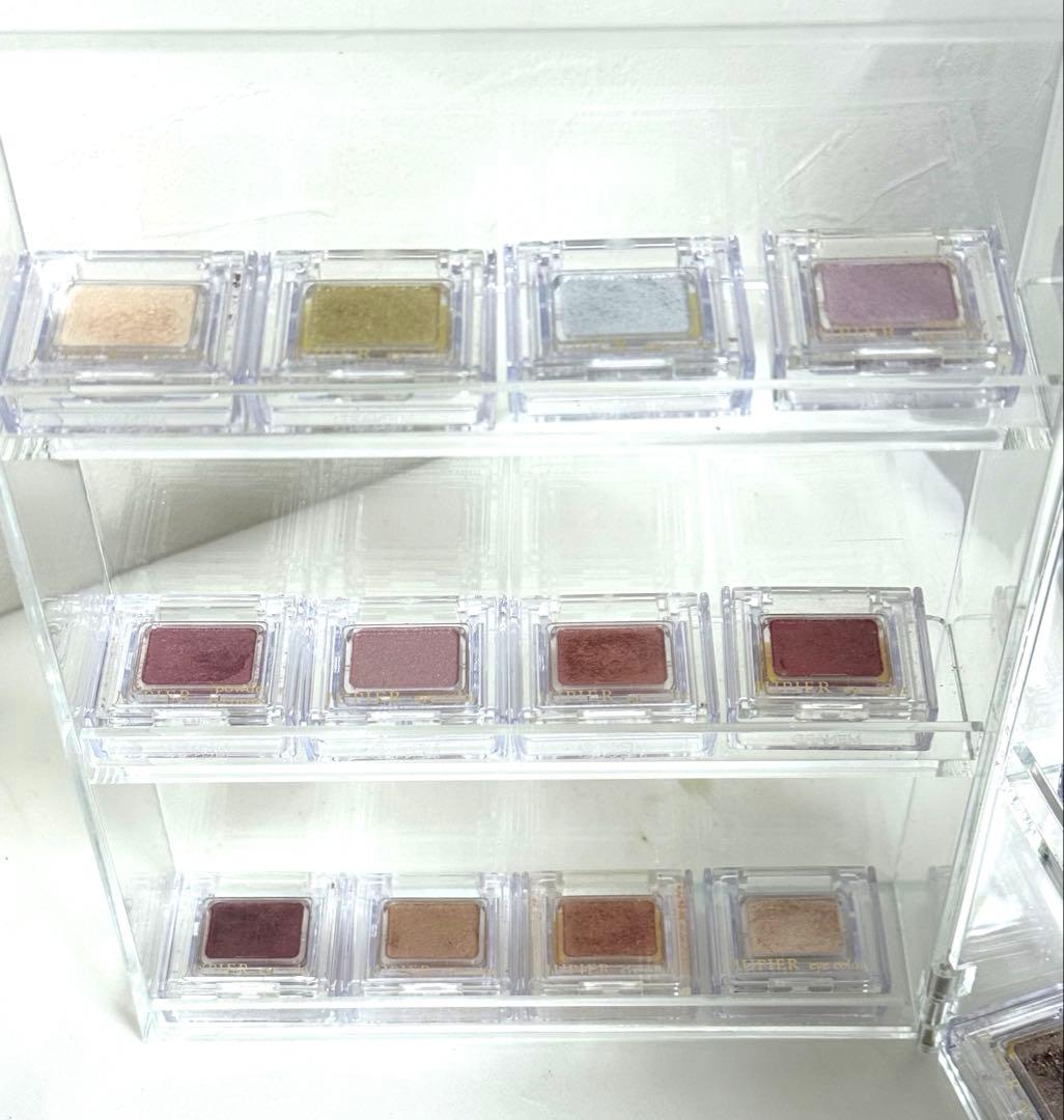 メナード・アイカラー53色まとめ売り・コンパクト2種とブラシプレゼント