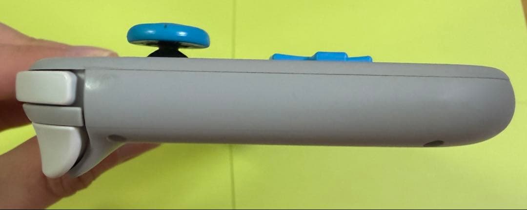 任天堂　スイッチ　ライト　ポケットモンスター剣盾