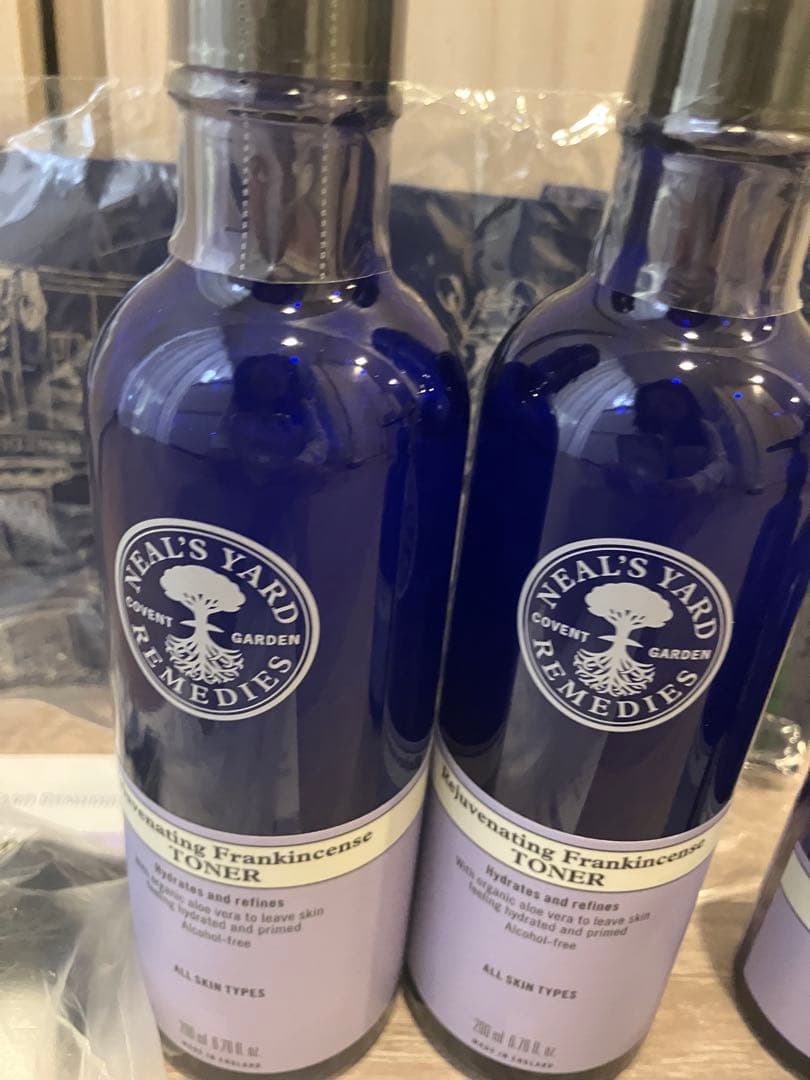新品『ニールズヤード』福袋フランキンセンス ウォーター＆フェイシャルウォッシュ