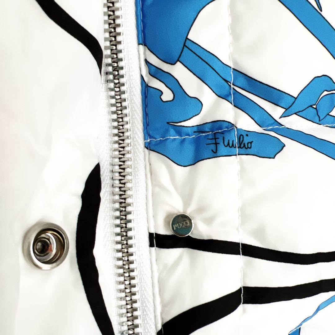 美品　EMILIO PUCCI エミリオプッチ　花柄　フローラ　ダウン　ベスト