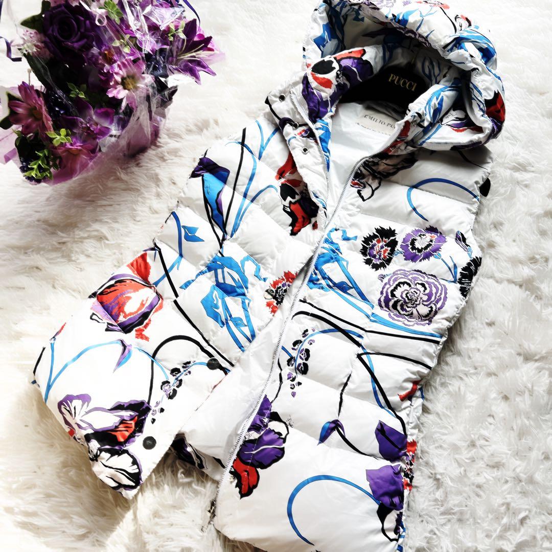 美品　EMILIO PUCCI エミリオプッチ　花柄　フローラ　ダウン　ベスト