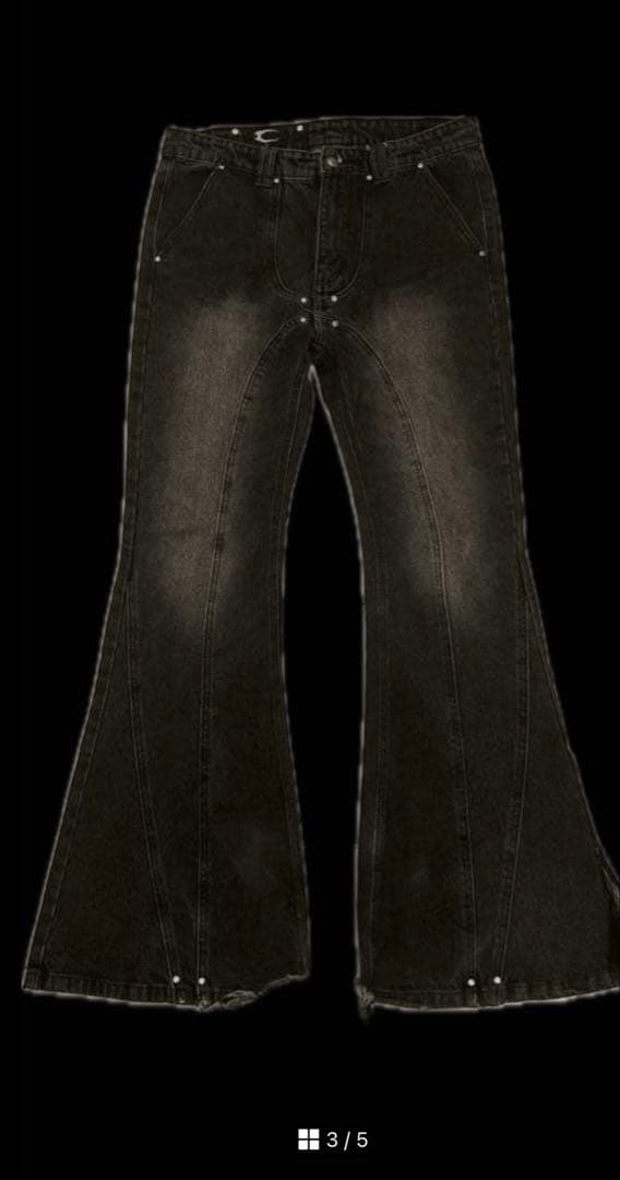 パンツ COZY WORLDWIDE / DARK KNIGHT FLARE JEANS