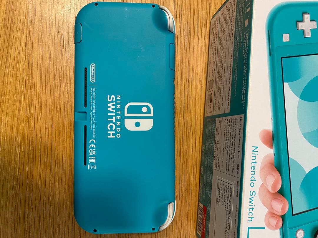 ニンテンドー Nintendo Switch lite ターコイズ カバー付き