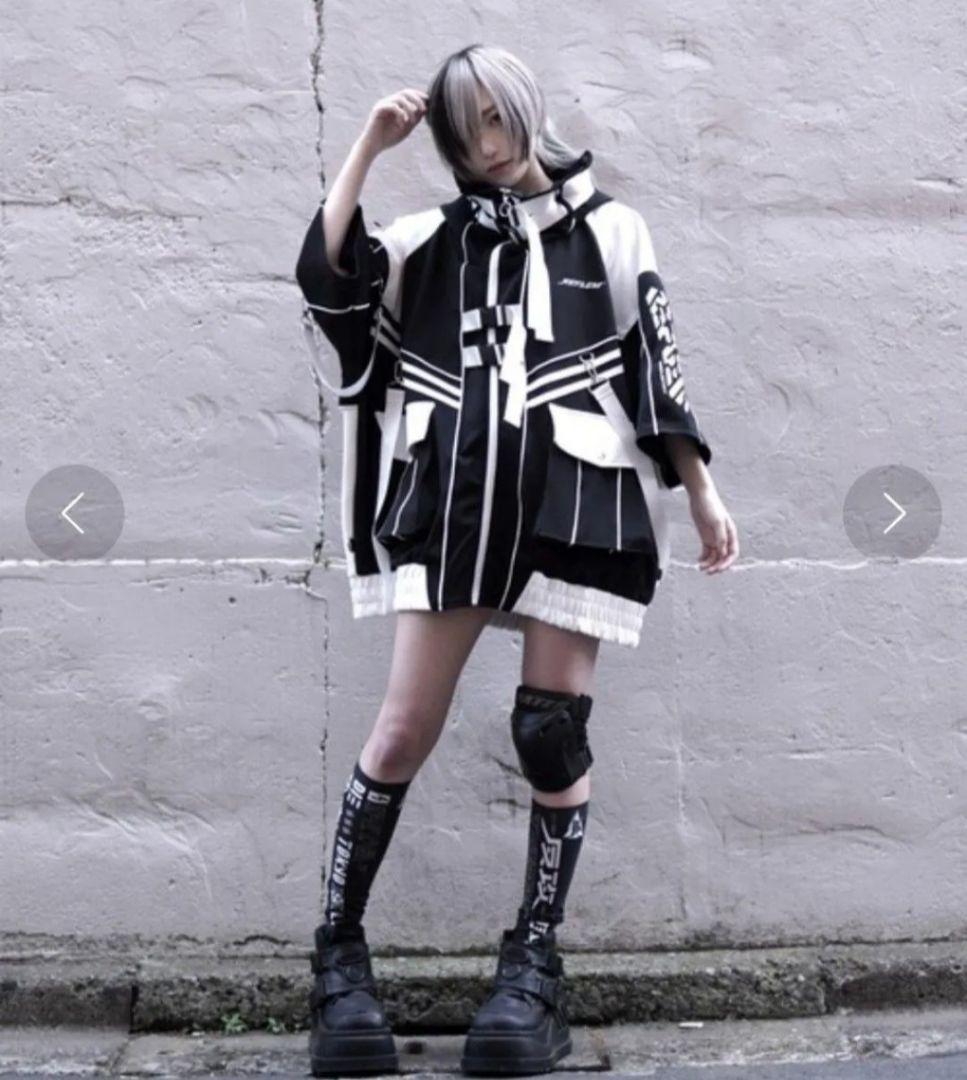 如*月様 REFLEM 　レフレム　パーカー