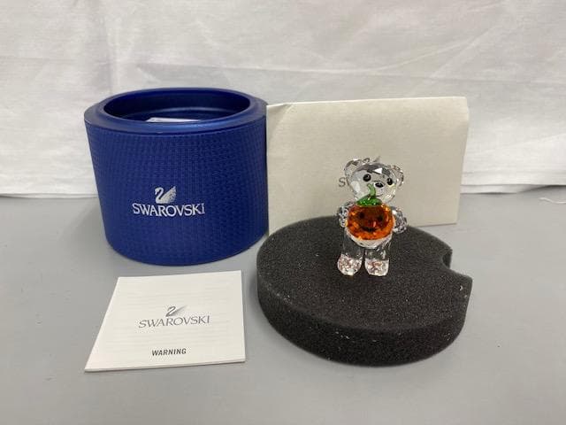 未使用　スワロフスキー　クリスベア　パンプキンフォーユー　ハロウィン