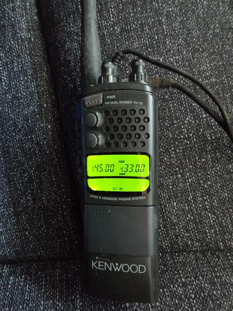 KENWOOD 受信機 TH-78 　ハンドマイク・シガーソケット電源付き
