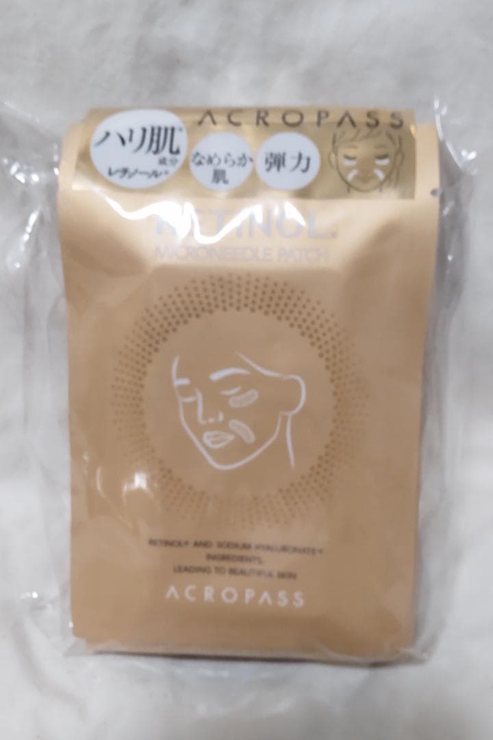 ACROPASS RETINOL MICRONEEDLE PATCH 10枚