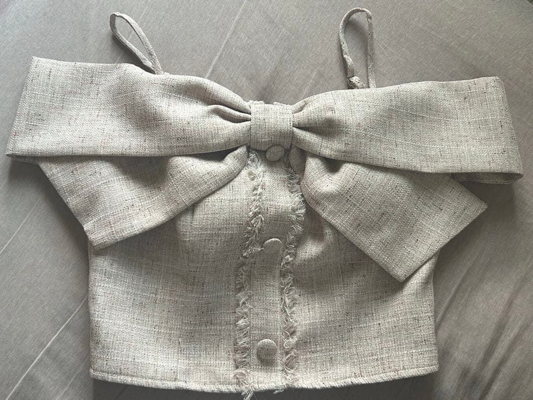 ツイードリボンオフショルトップス LIP SERVICE