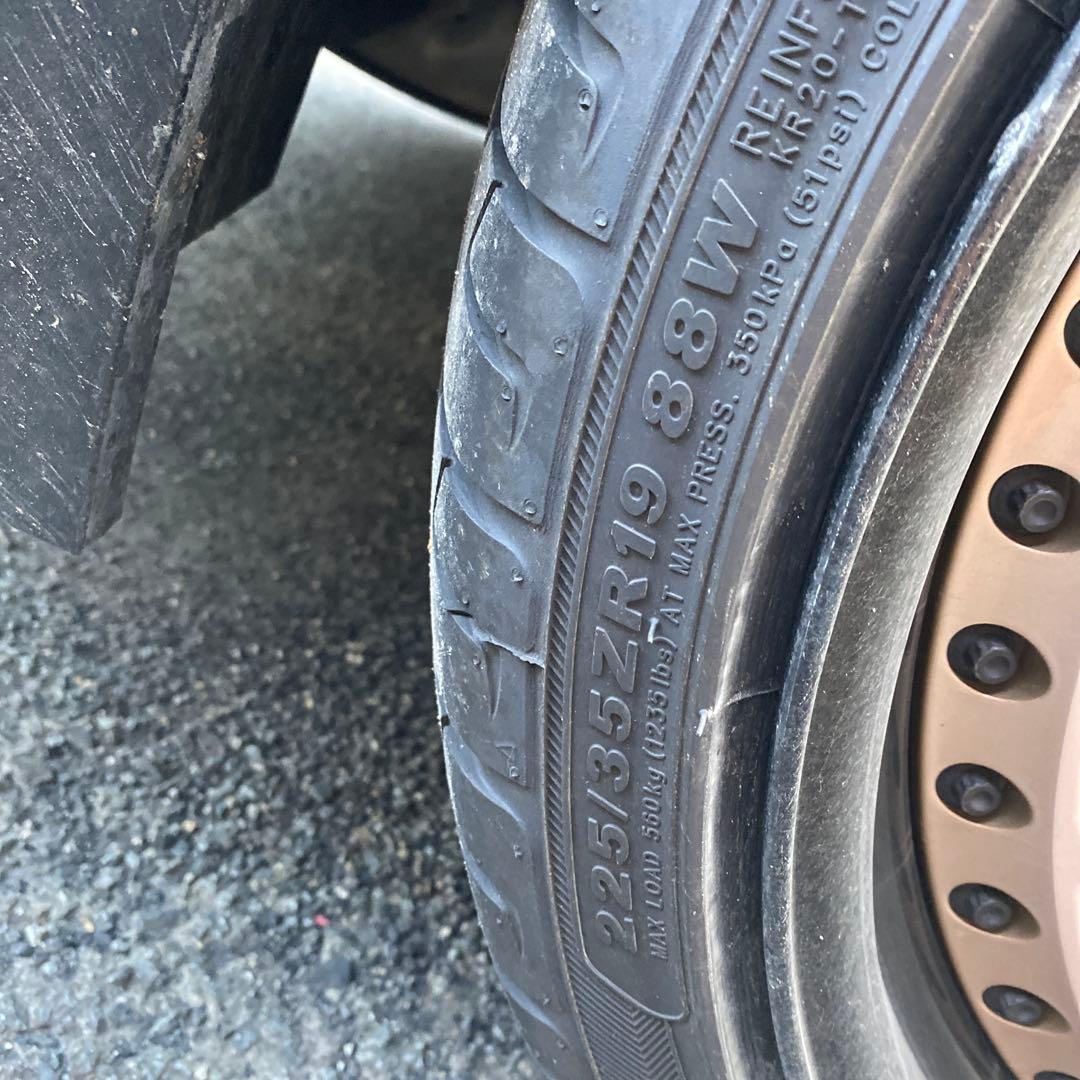 work VS XX 19インチ 8.5J プラス45 PCD100 5穴三本