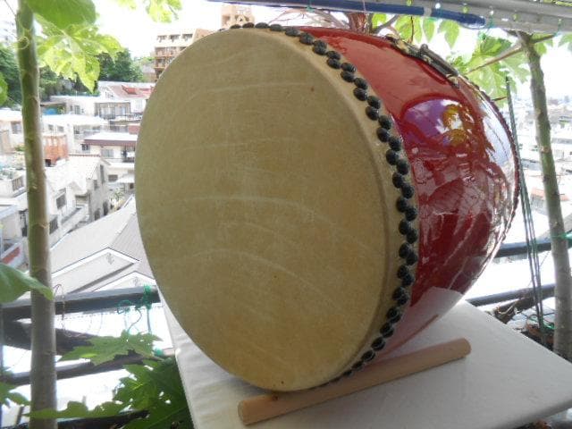 (送料無料)35.980円　N沖縄大太鼓44cm撥付き　エイサー必携