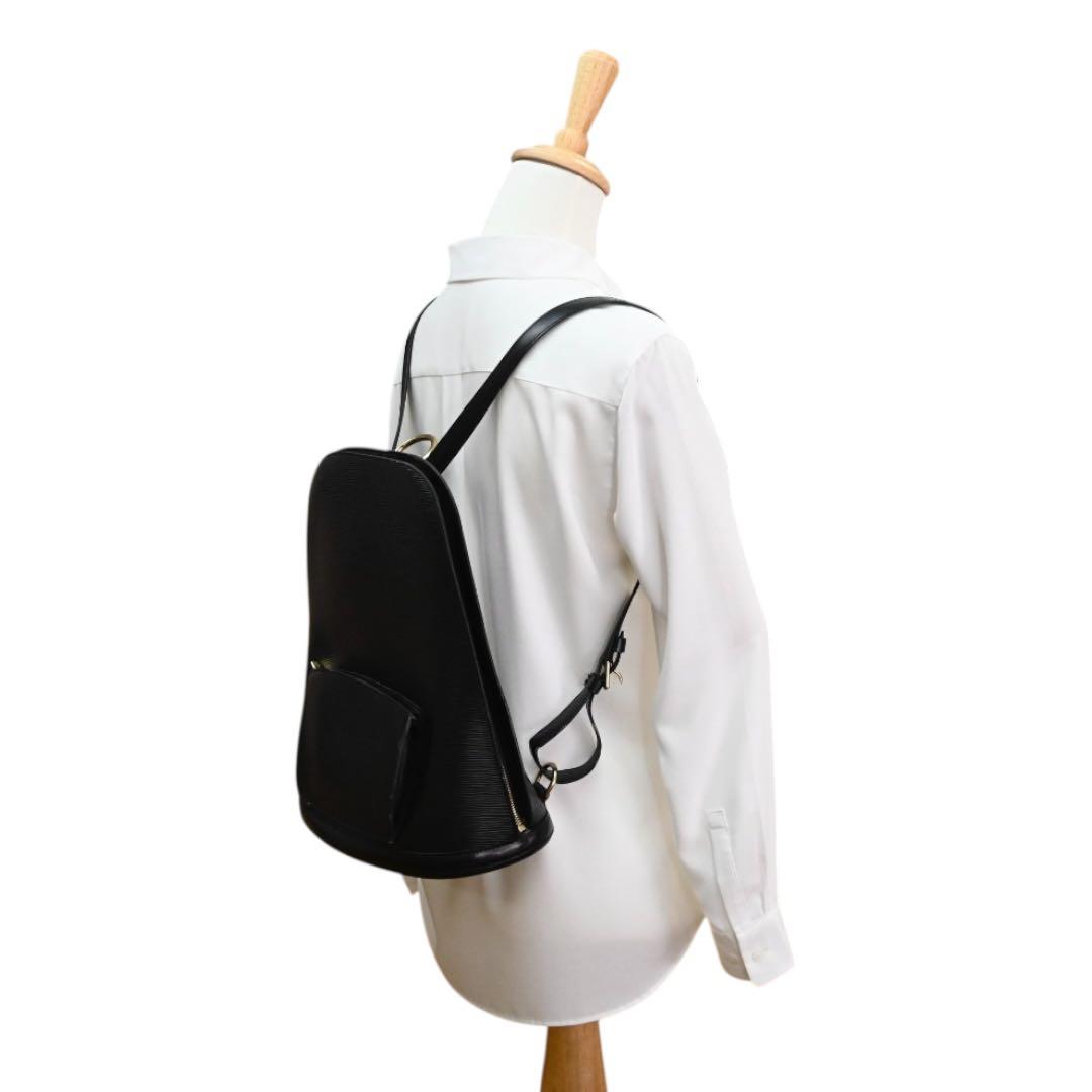 【極美品】ルイヴィトン　エピ　リュックサック　ブラック　黒　レザー　トートバッグ