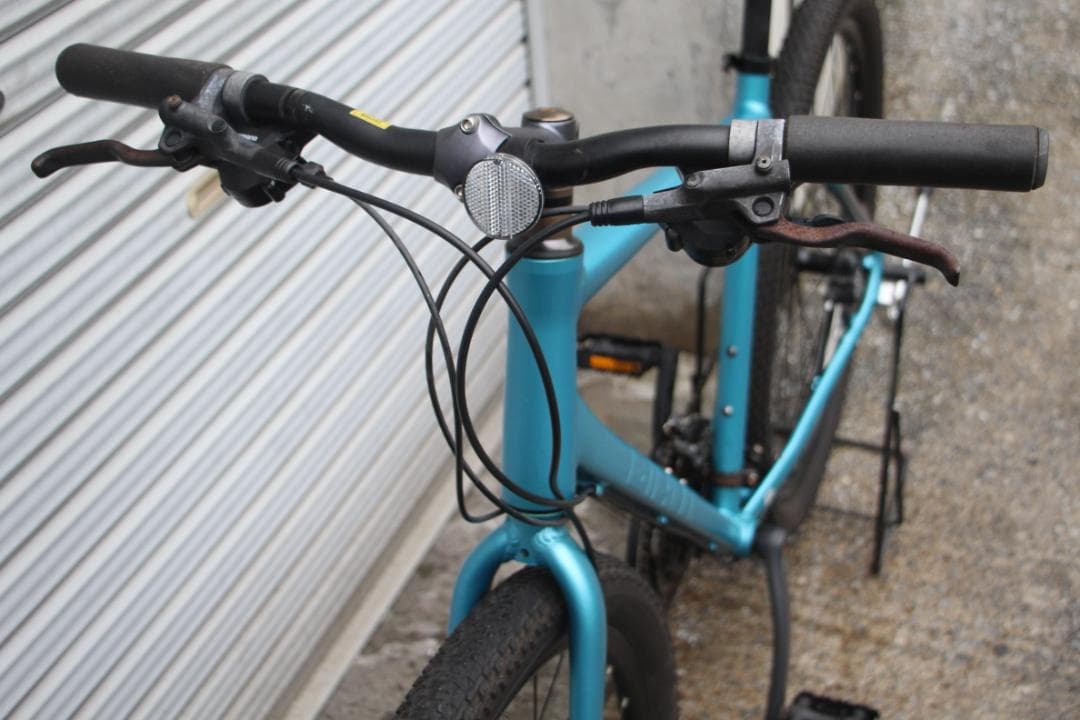 引き取り限定♪ジャイアント♪グラビエ♪ブロックタイヤでオフロードも走れます♪