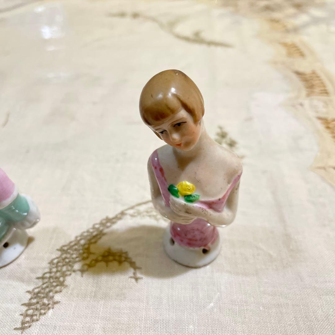 584ハーフドール3体陶器の女性像 イギリス買い付けピンクッション