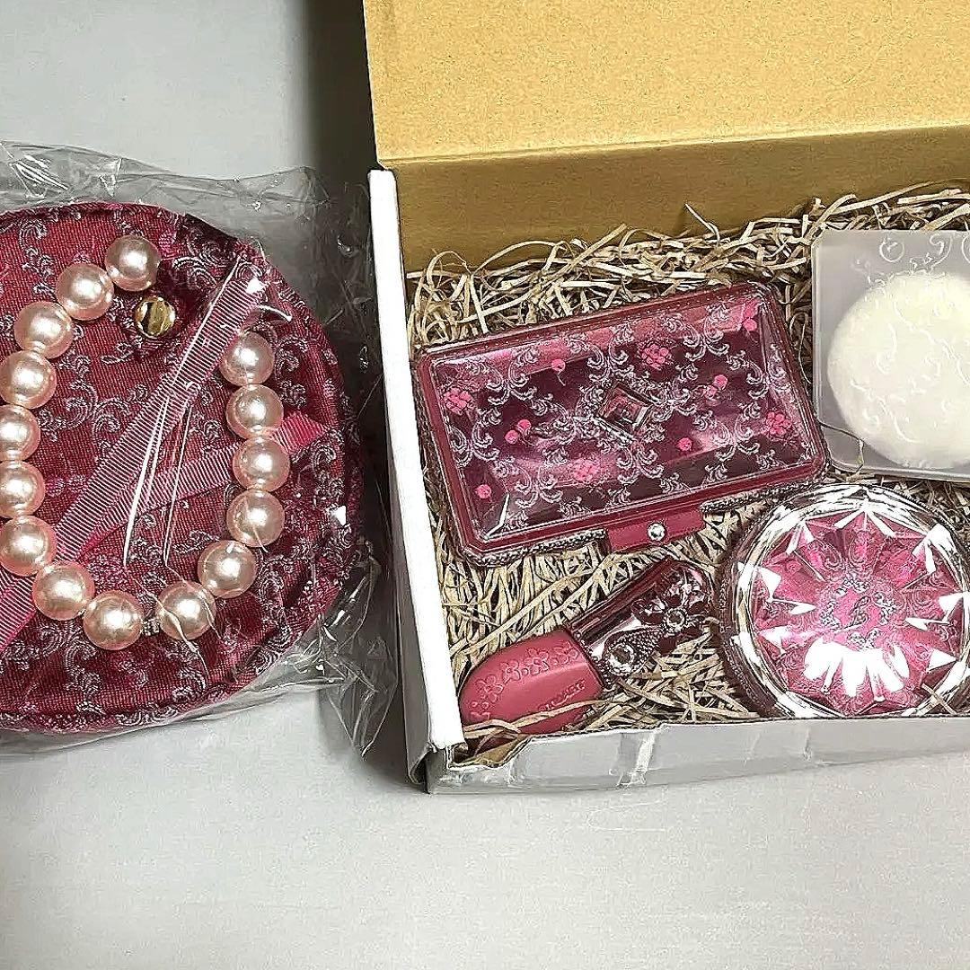 JILL STUARTミッドナイトチェリーコレクション クリスマスコフレ2022