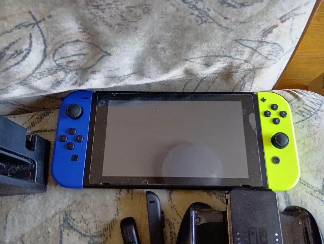 Nintendo Switch 本体 　2022年製