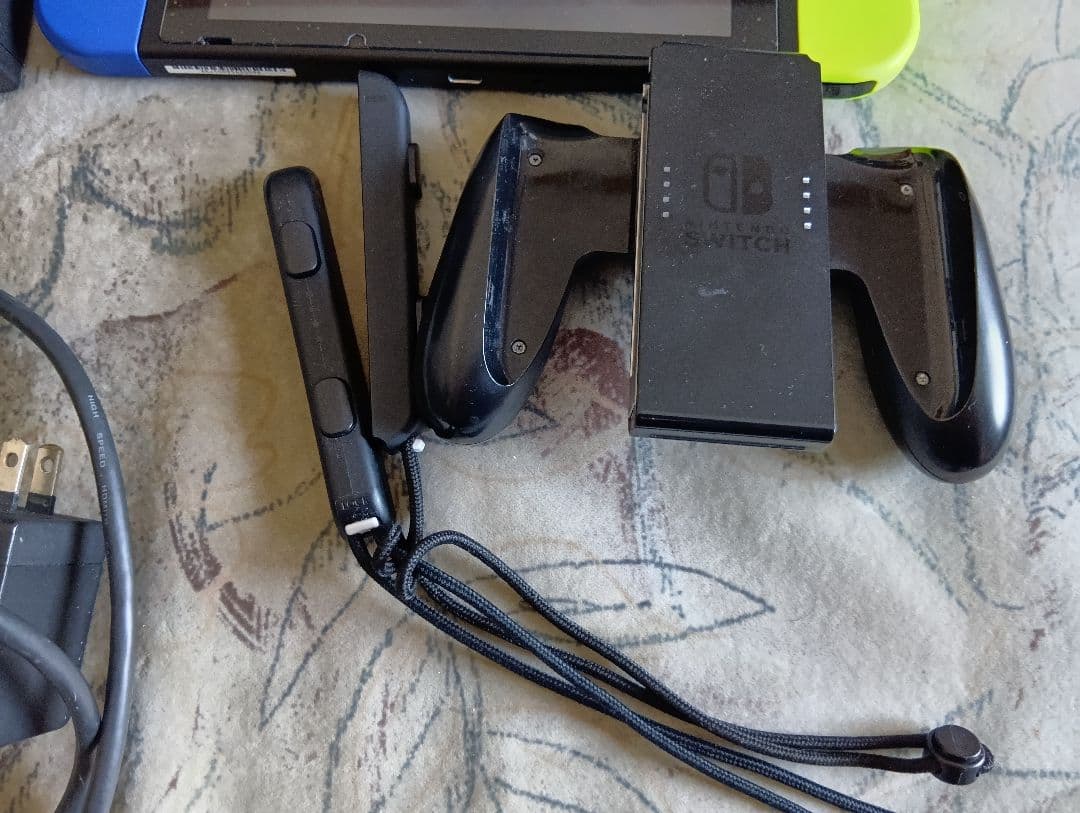 Nintendo Switch 本体 　2022年製