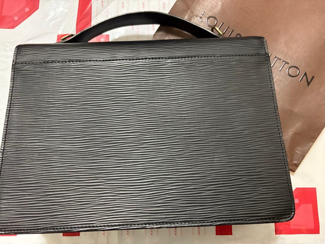 ルイヴィトン LOUIS VUITTON エピ モンソー バッグ