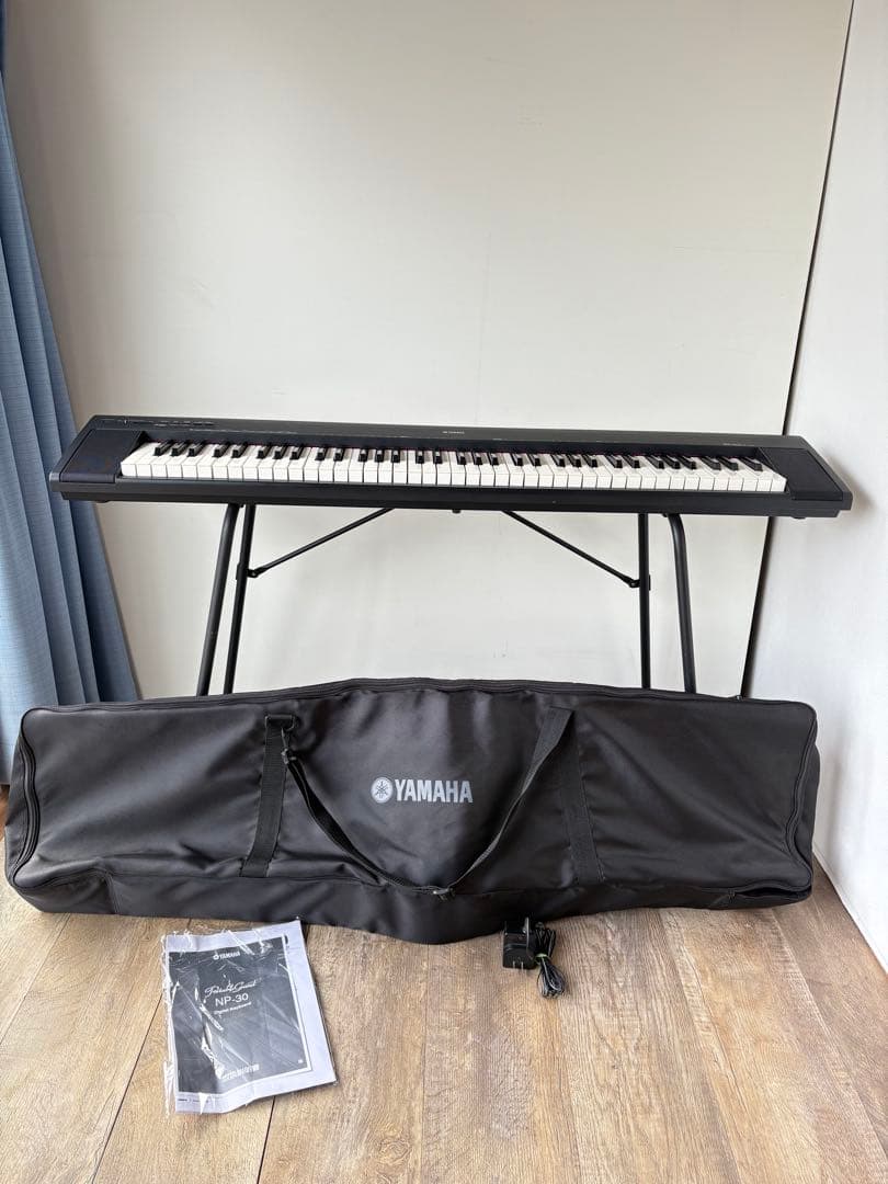 ヤマハ YAMAHA　電子キーボード　電子ピアノ　NP-30 送料込み！