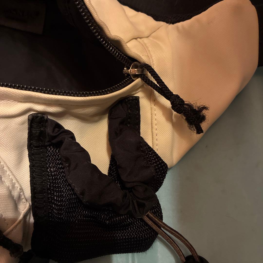 CHANEL ボディバッグ ホワイト