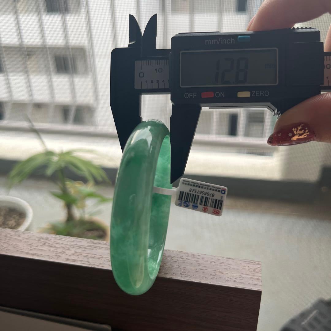 美品翡翠飘花バングル