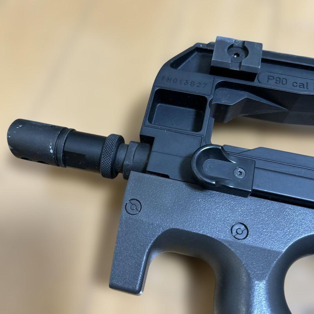 (動作未確認)東京マルイ P90 電動ガン マガジン2本付き