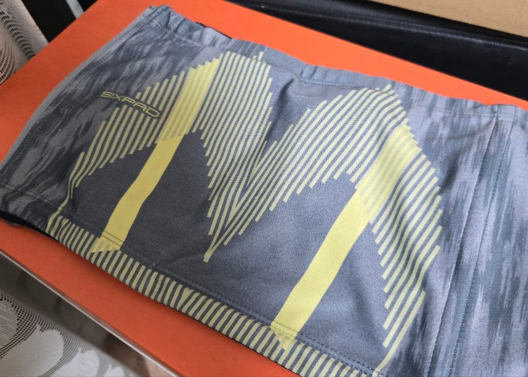 シックスパッド コアベルトSIXPAD Power Core Band Mサイズ