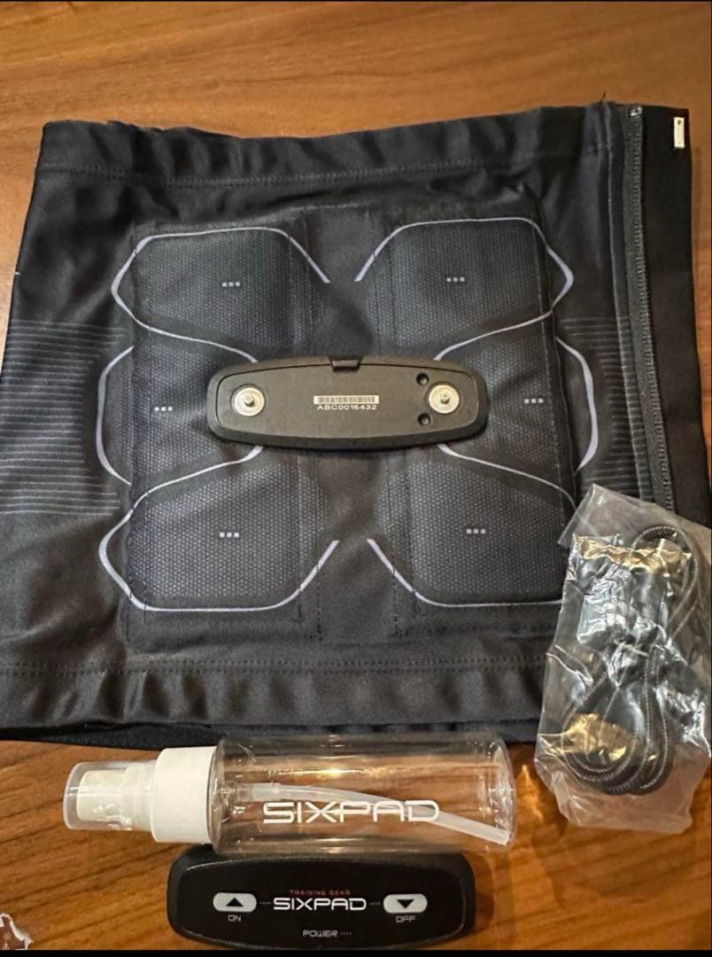 シックスパッド　SIXPAD Lサイズ　腹筋