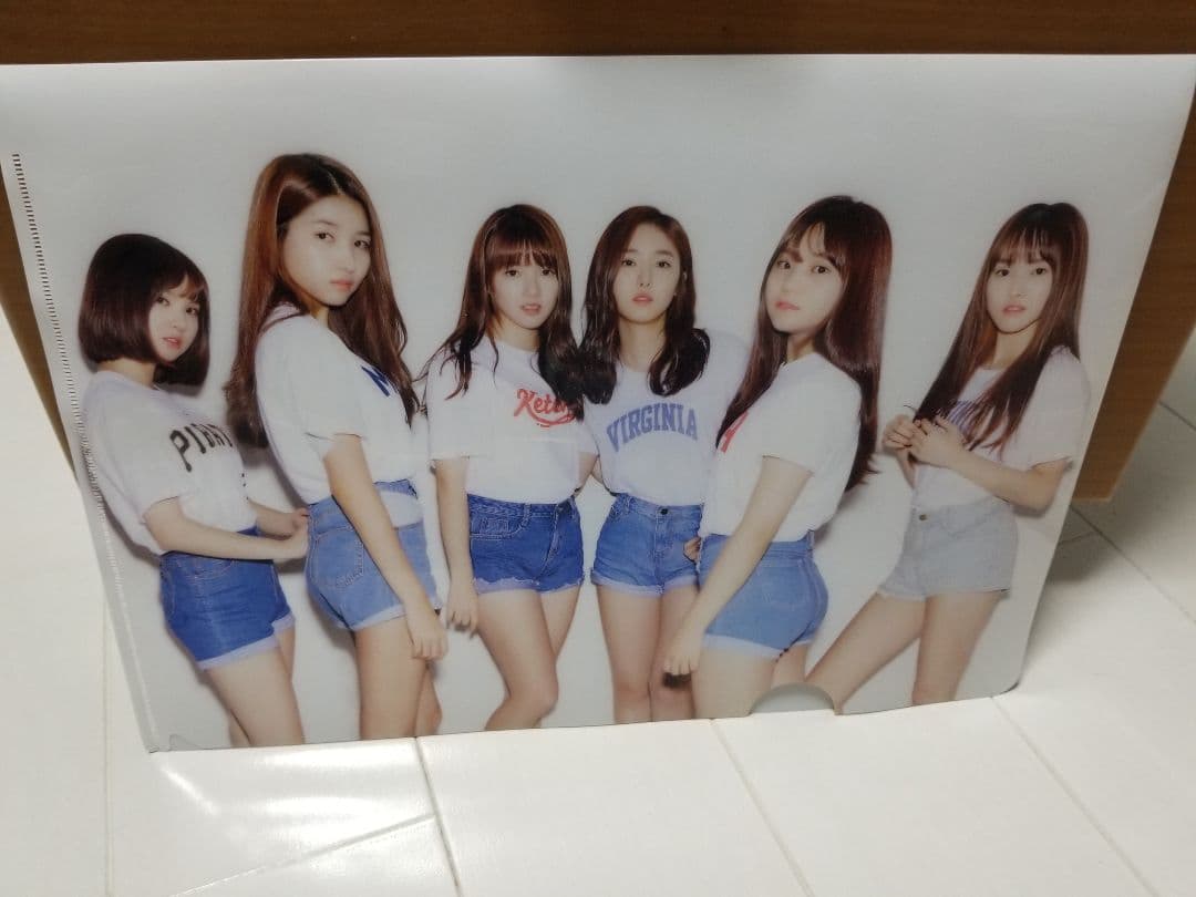 GFRIEND 2017 公式 SEASON'S GREETINGS