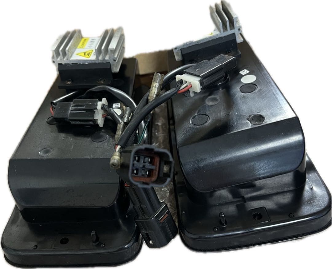 S500系 ハイゼットトラック/ジャンボ フルLEDテールランプスモークREIZ