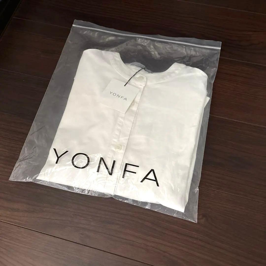 未使用　YONFAボクシーシャツ　ブラウス