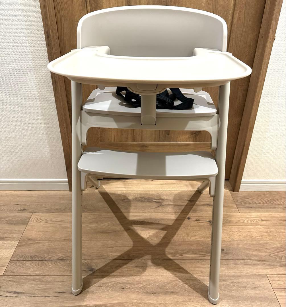 人気色✨ヤトミ NOVUS ノウス ベビーハイチェア グレージュ 付属品あり