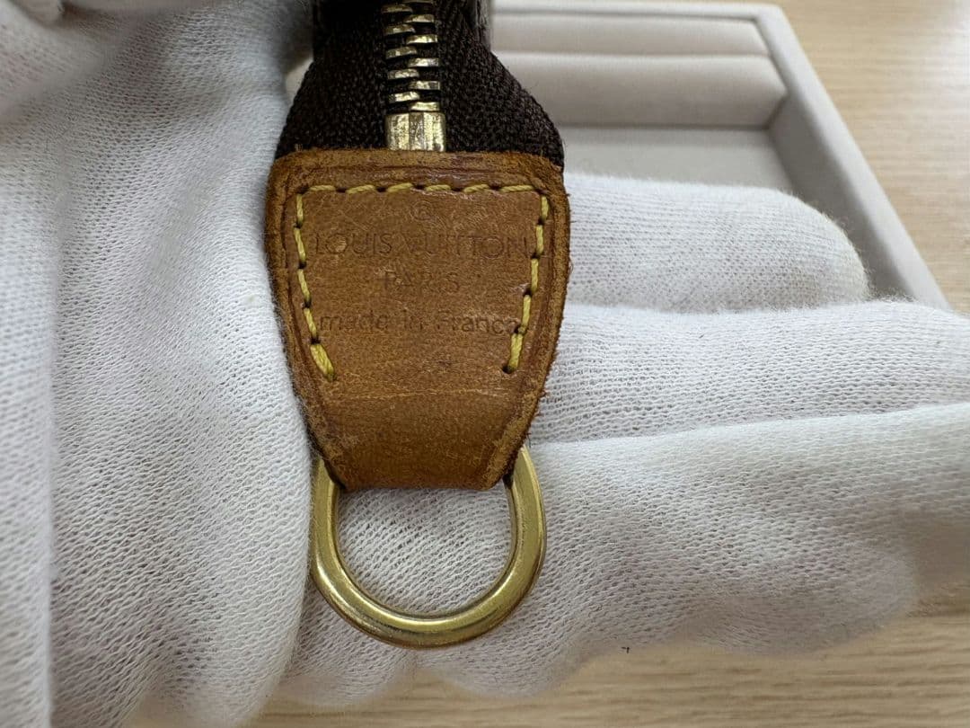 LOUIS VUITTON モノグラム アクセソワール