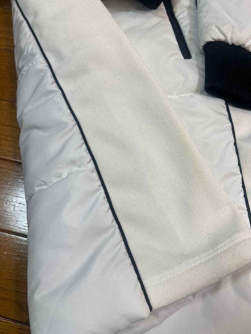 アルチビオ　ダウン　ホワイト