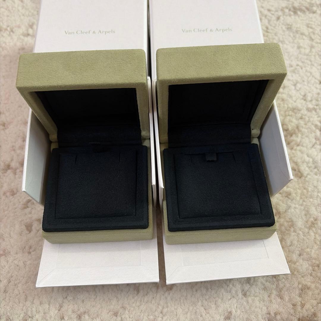 Van Cleef & Arpels ジュエリーケース2個セット＋ケアキット