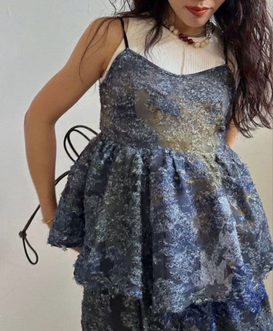 トップス MEDI RACHEL FLUFFY ART CAMISOLE PANTS