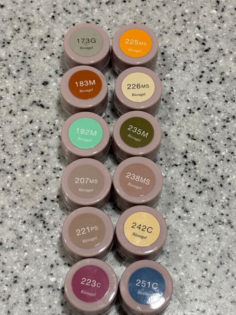 リッカジェル カラージェル　中古のみ　88個　希望者見本付