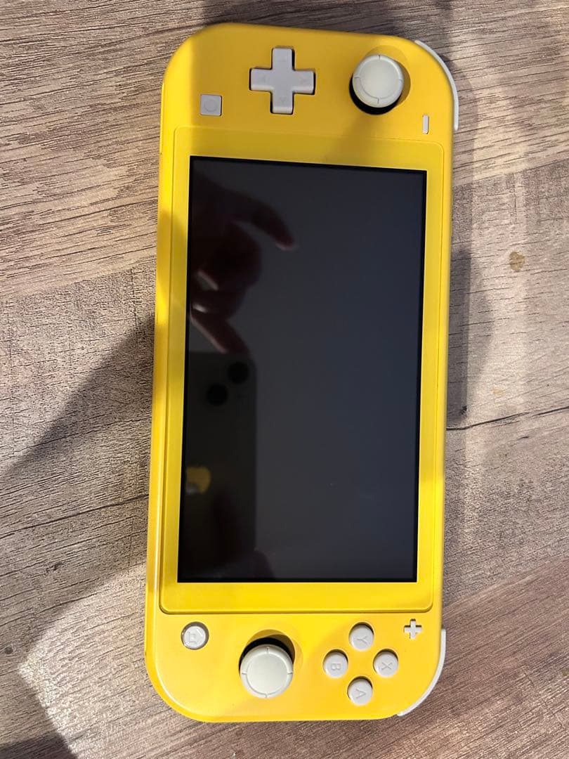 【動作確認済み】Nintendo Switch Lite イエロー 充電器付き