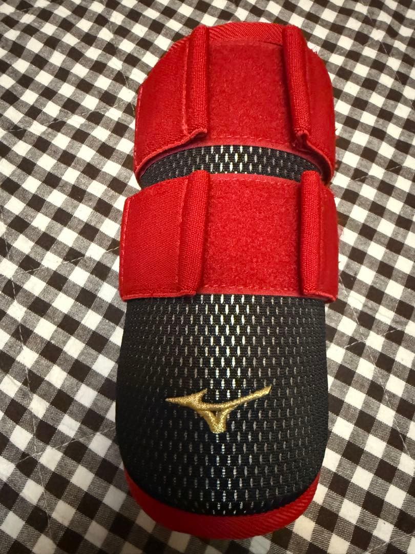 ミズノプロ・限定エルボーガード（両打者用）