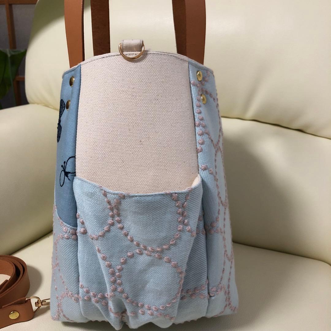 バルーンバッグ（M）ミナペルホネン 《タンバリン&choucho》Blueヌメ革