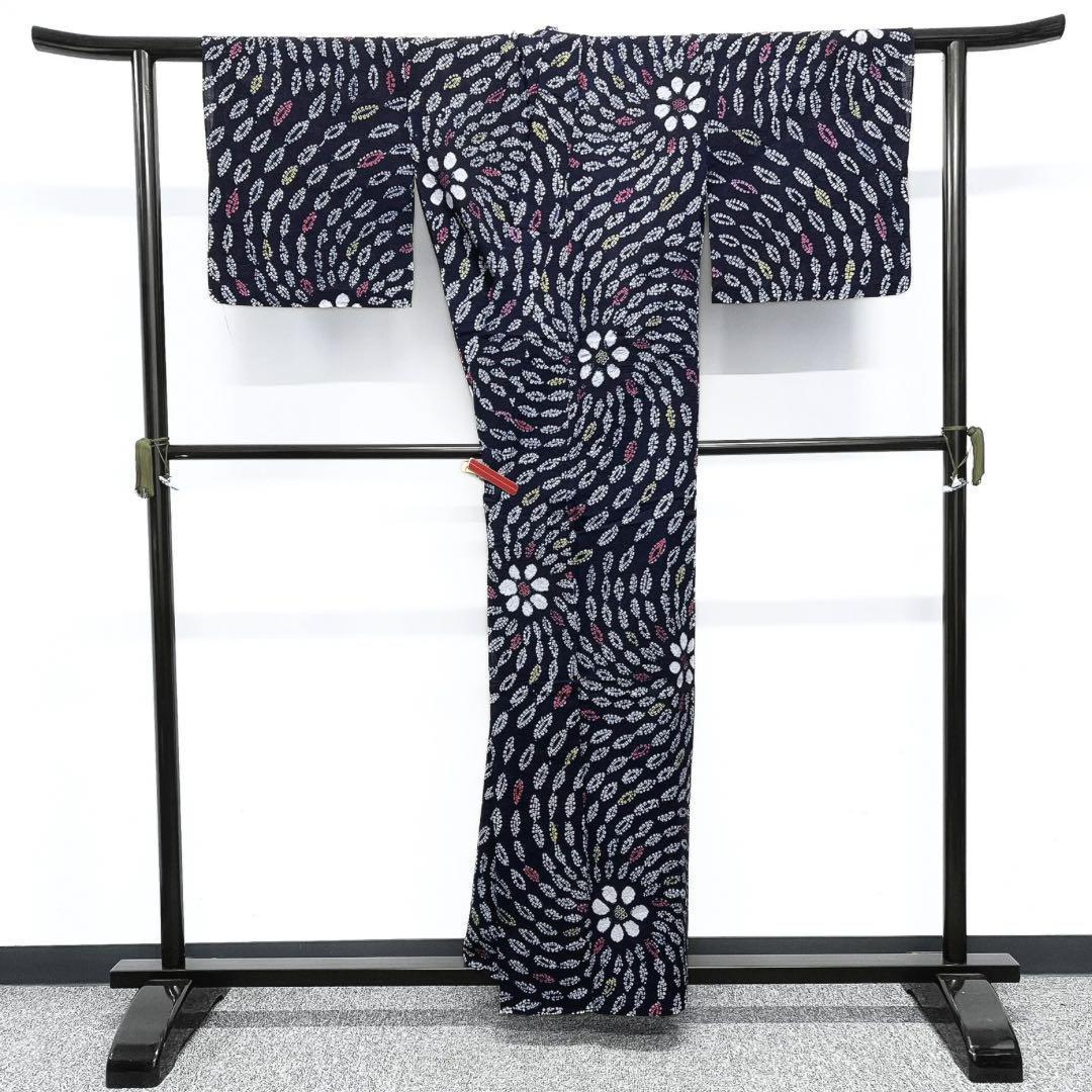 浴衣　有松鳴海絞り　渦巻き　花模様　白　ピンク　着物　054w p